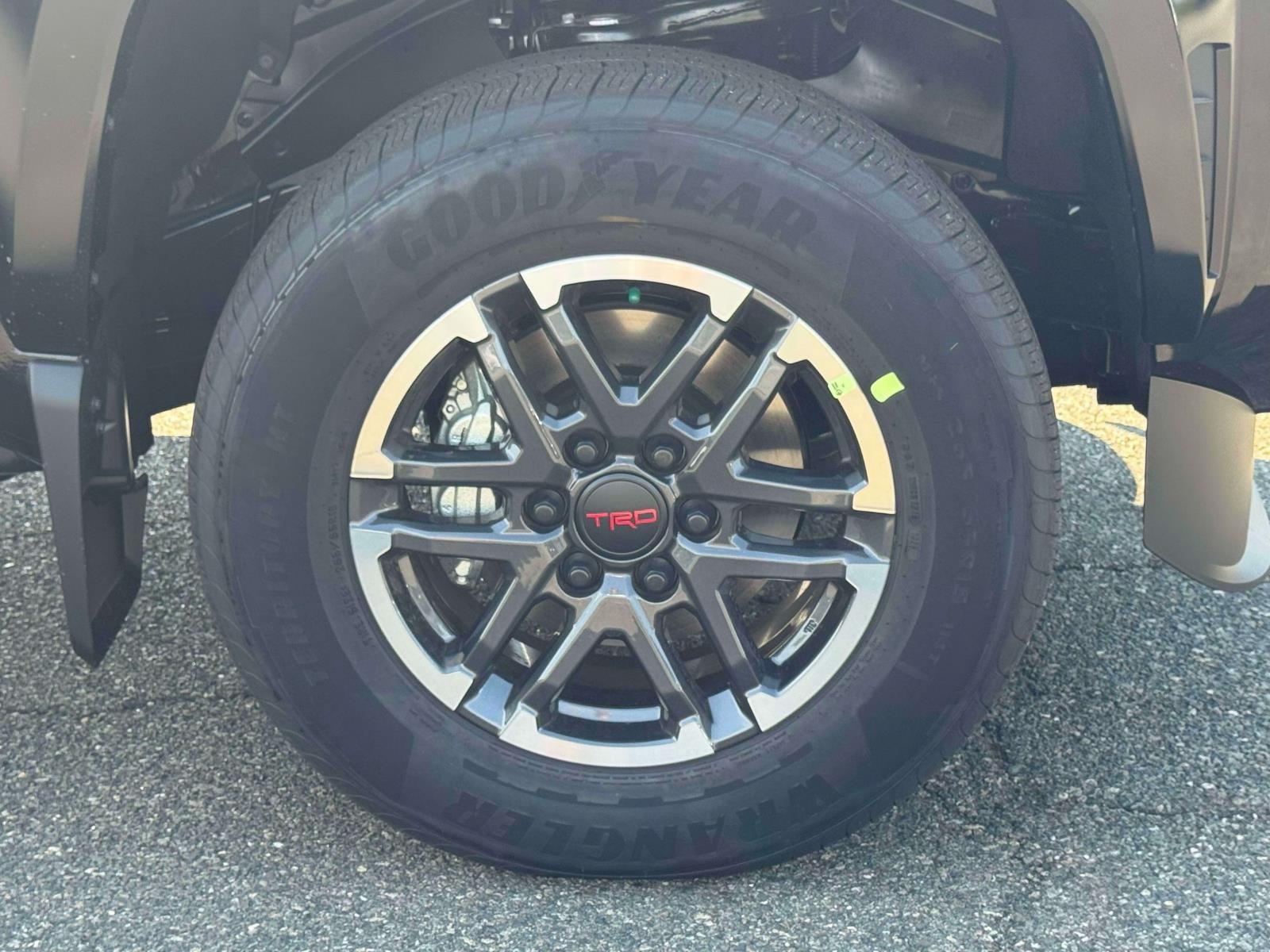 2026 Toyota Tacoma 4WD TRD Sport Double Cab 5' Bed AT (Natl)