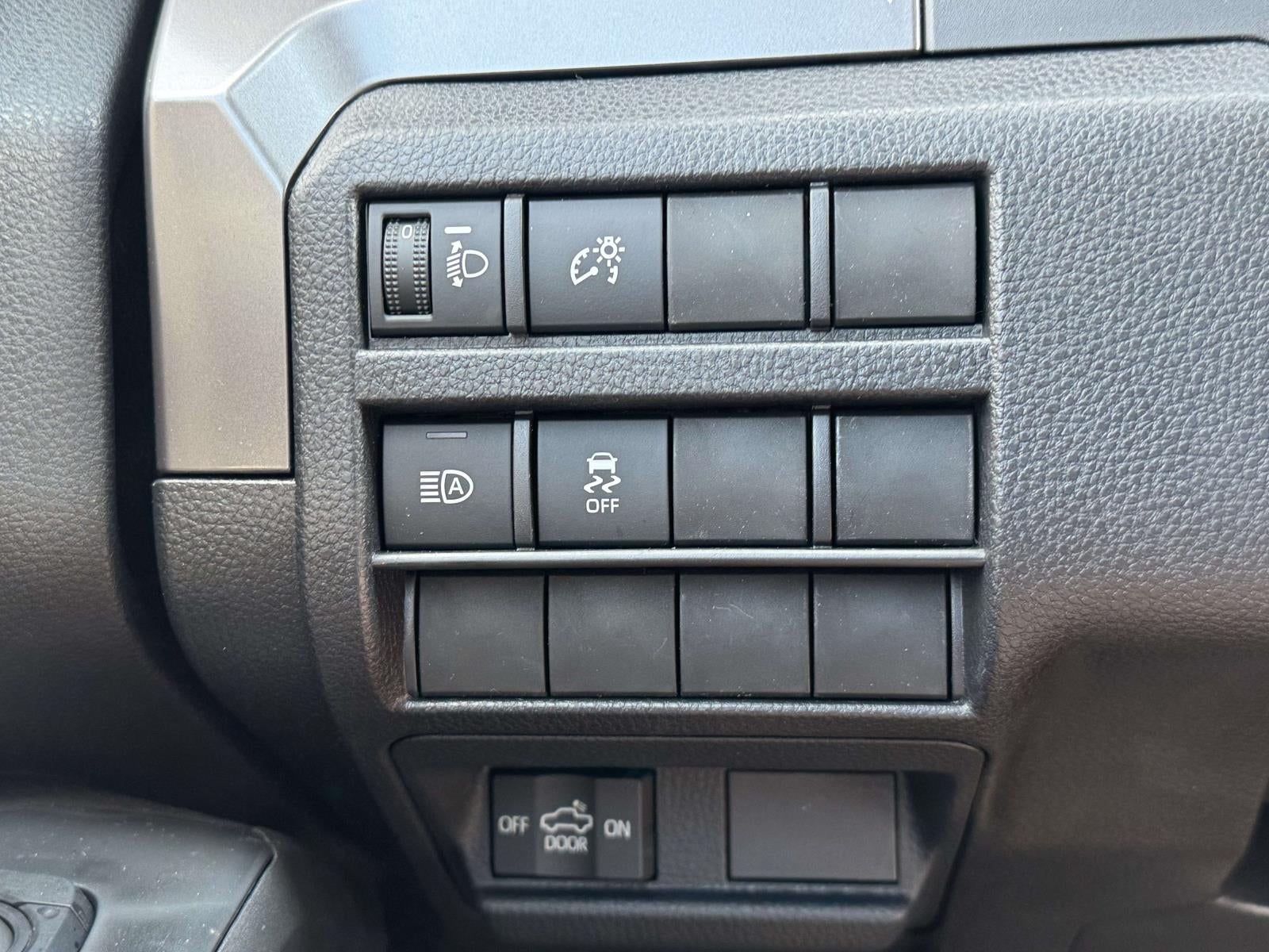 2026 Toyota Tacoma 4WD TRD Off Road Double Cab 5' Bed AT (Natl)