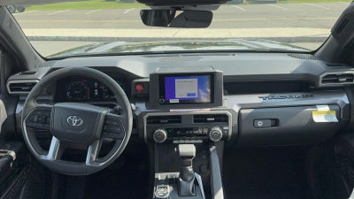 2026 Toyota Tacoma 4WD TRD Off Road Double Cab 5' Bed AT (Natl)