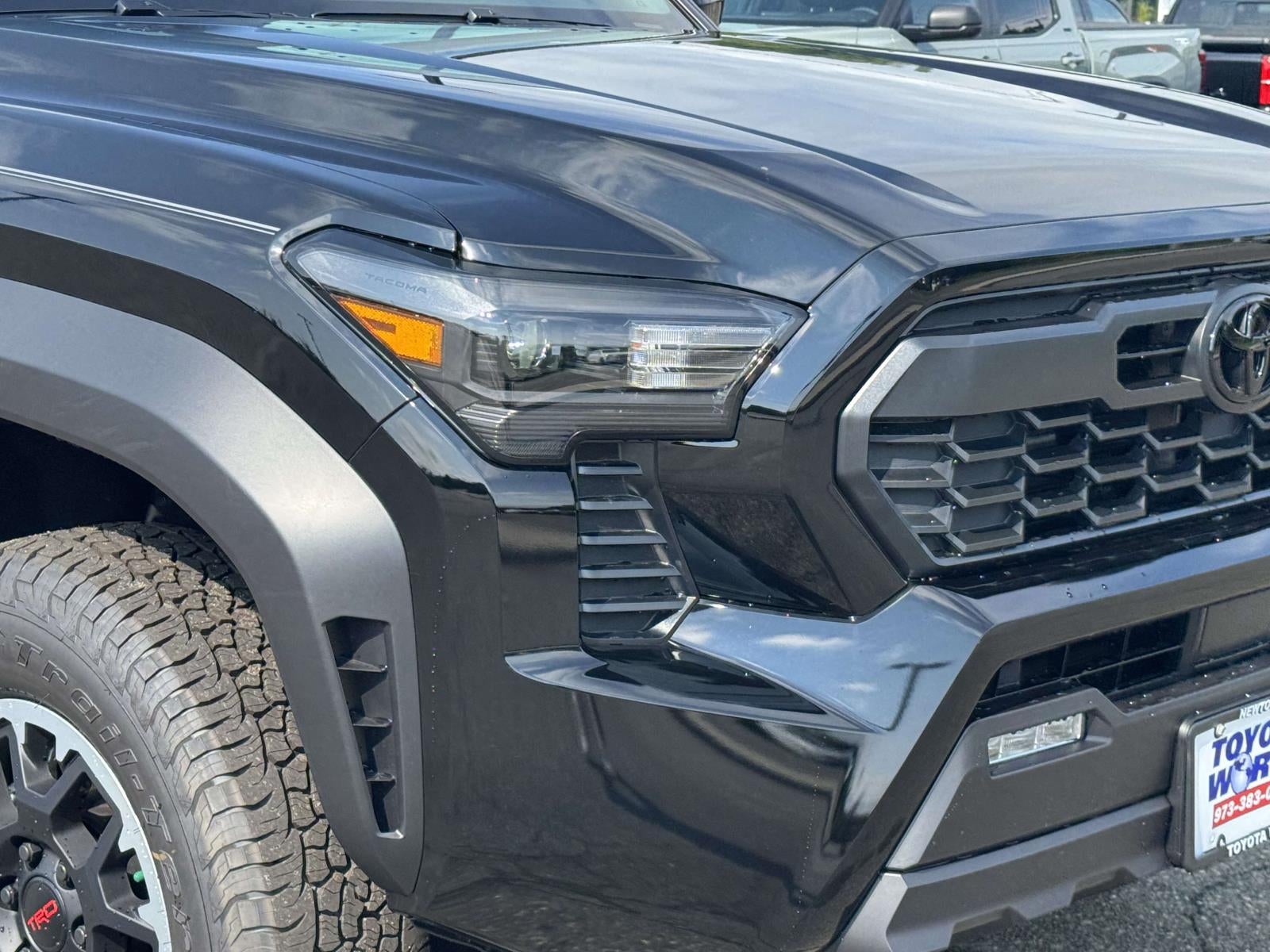 2026 Toyota Tacoma 4WD TRD Off Road Double Cab 5' Bed AT (Natl)