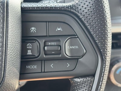 2026 Toyota Tacoma 4WD SR5 Double Cab 5' Bed AT (Natl)