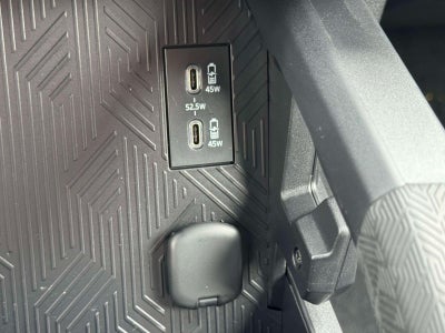 2026 Toyota Tacoma 4WD SR5 Double Cab 5' Bed AT (Natl)