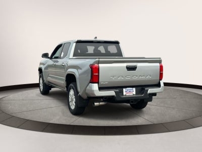 2026 Toyota Tacoma 4WD SR5 Double Cab 5' Bed AT (Natl)