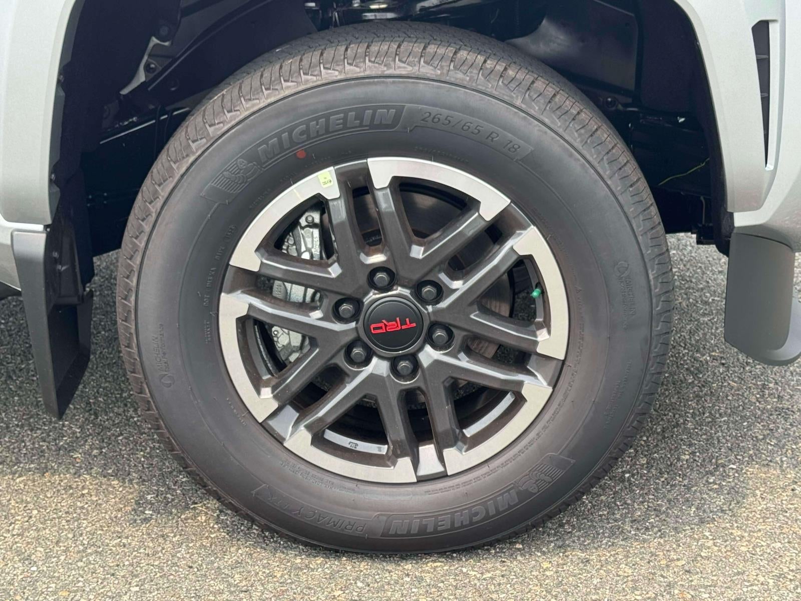 2026 Toyota Tacoma 4WD TRD Sport Double Cab 5' Bed AT (Natl)
