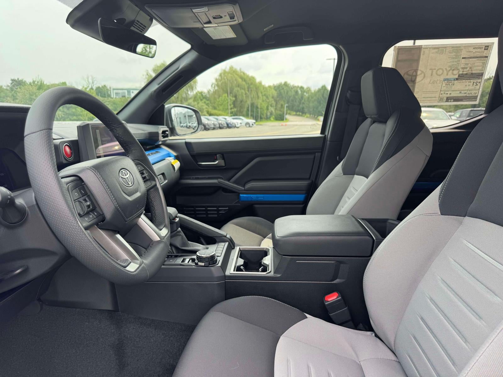 2026 Toyota Tacoma 4WD TRD Sport Double Cab 5' Bed AT (Natl)