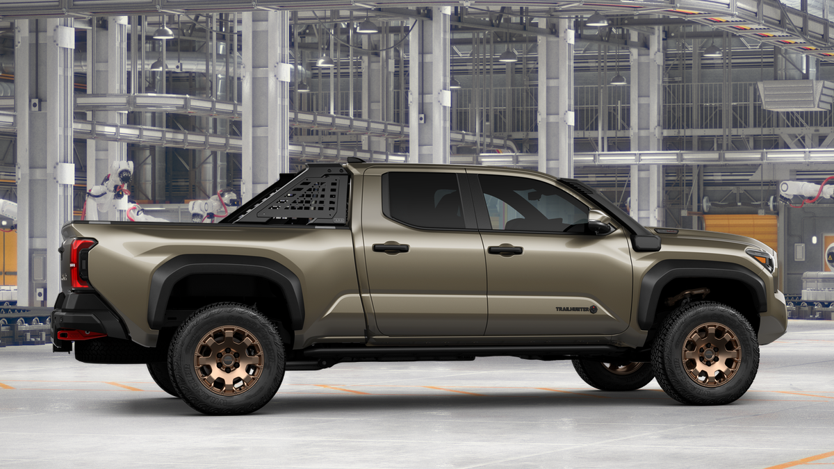 2026 Toyota Tacoma 4WD Tacoma Trailhunter