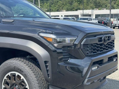 2026 Toyota Tacoma 4WD TRD Off Road Hybrid Double Cab 5' Bed AT (Natl)