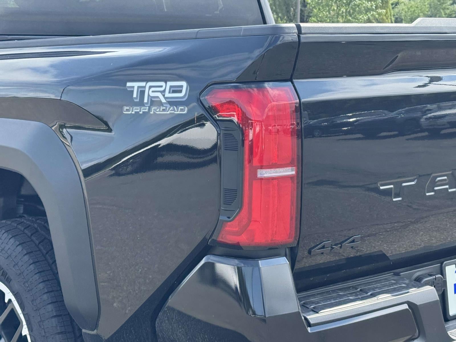 2026 Toyota Tacoma 4WD TRD Off Road Hybrid Double Cab 5' Bed AT (Natl)