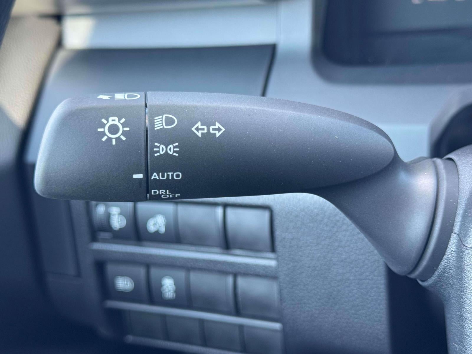 2026 Toyota Tacoma 4WD SR