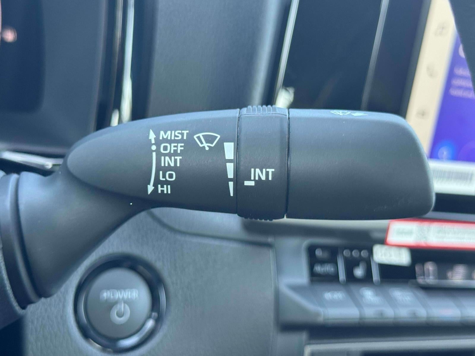 2026 Toyota Camry SE (Natl)