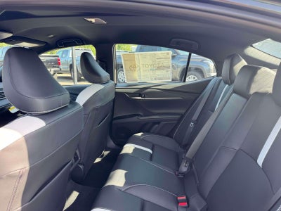 2026 Toyota Camry SE (Natl)