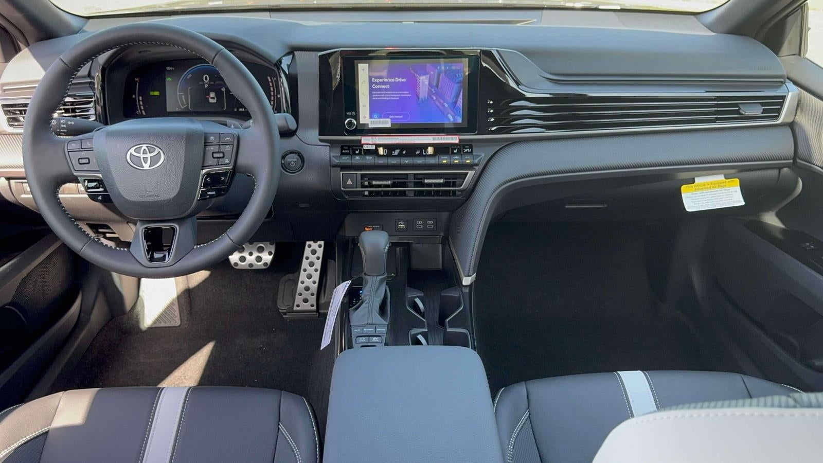 2026 Toyota Camry SE (Natl)