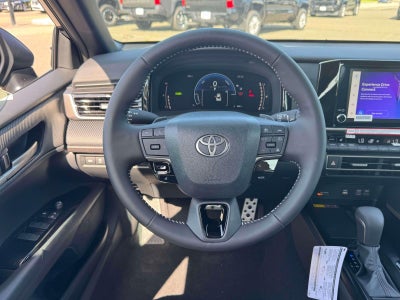 2026 Toyota Camry SE (Natl)