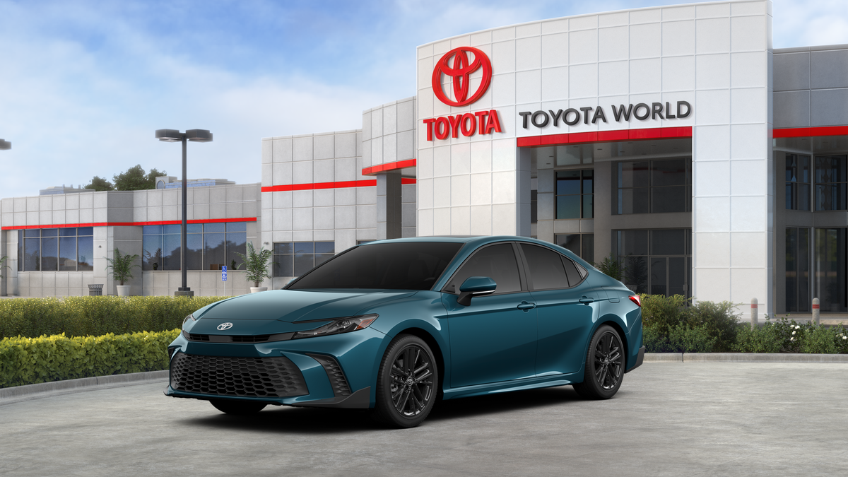2026 Toyota Camry SE AWD
