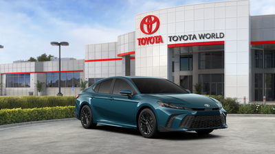 2026 Toyota Camry SE AWD