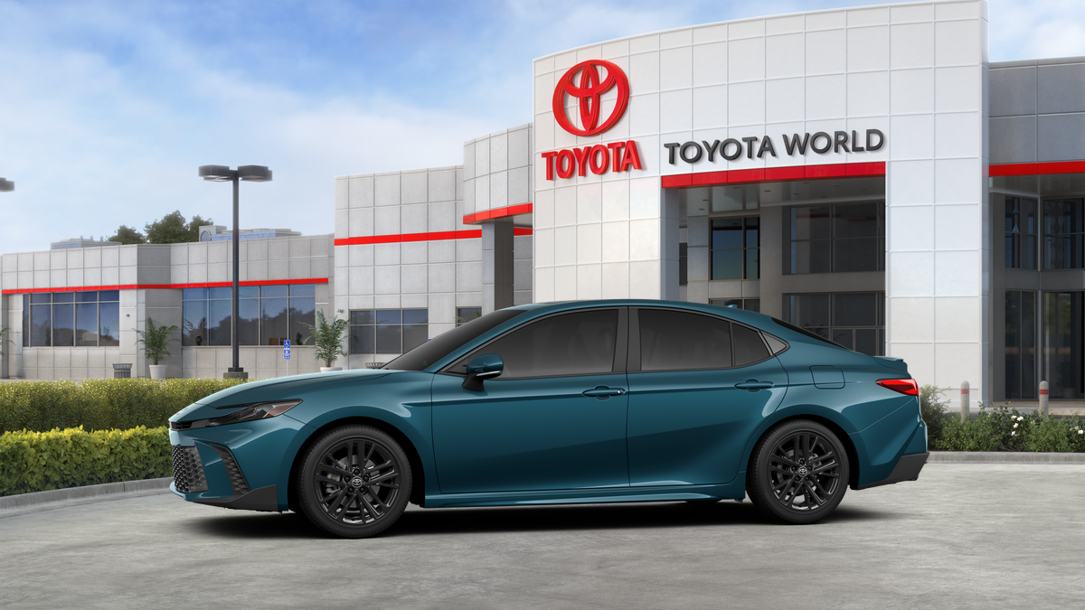 2026 Toyota Camry SE AWD