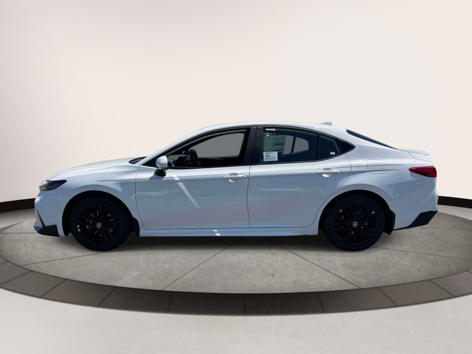 2026 Toyota Camry SE AWD