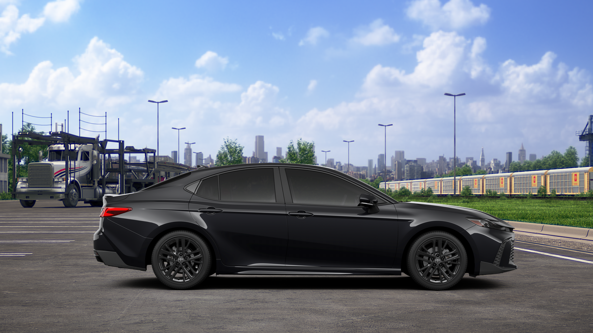 2026 Toyota Camry SE AWD
