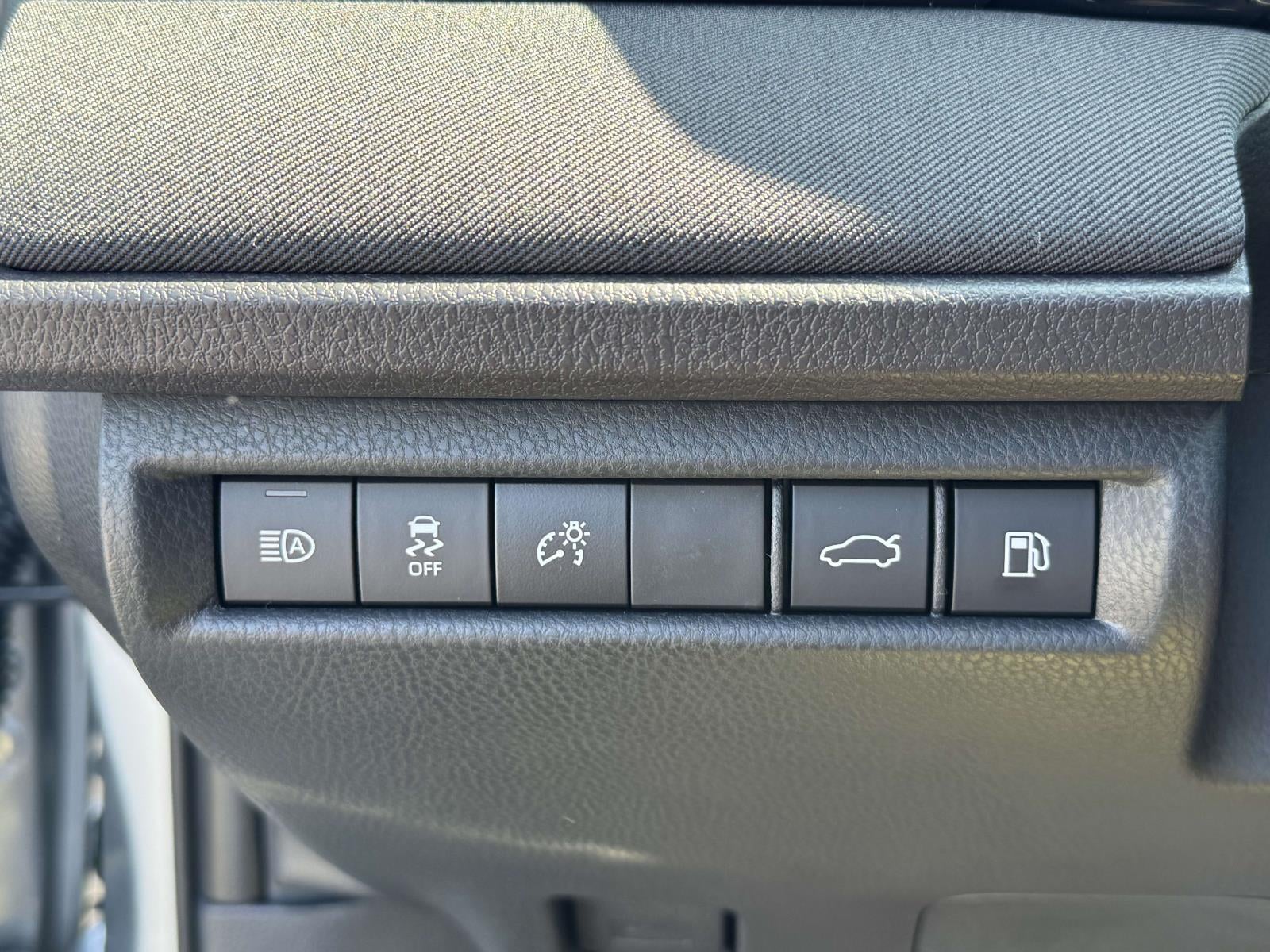 2026 Toyota Camry LE AWD