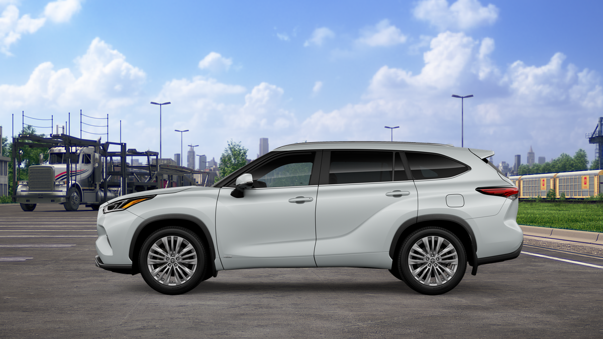 2026 Toyota Highlander Hybrid Platinum