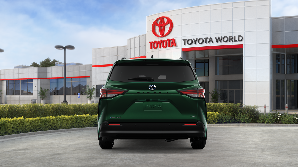 2025 Toyota Sienna XLE