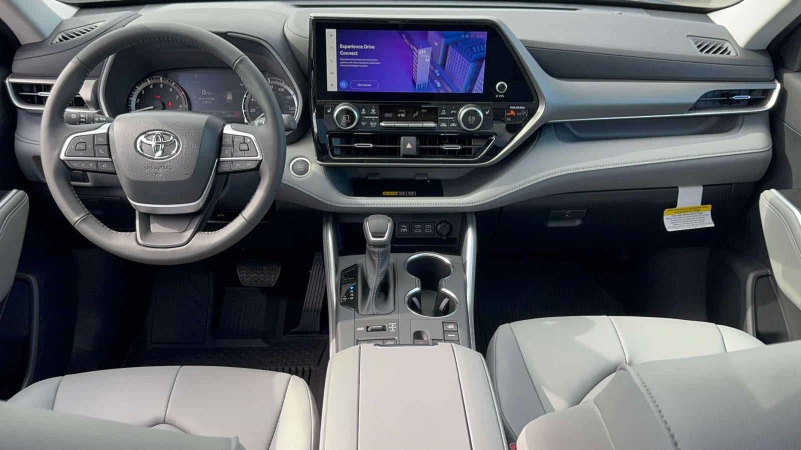 2026 Toyota Highlander XLE