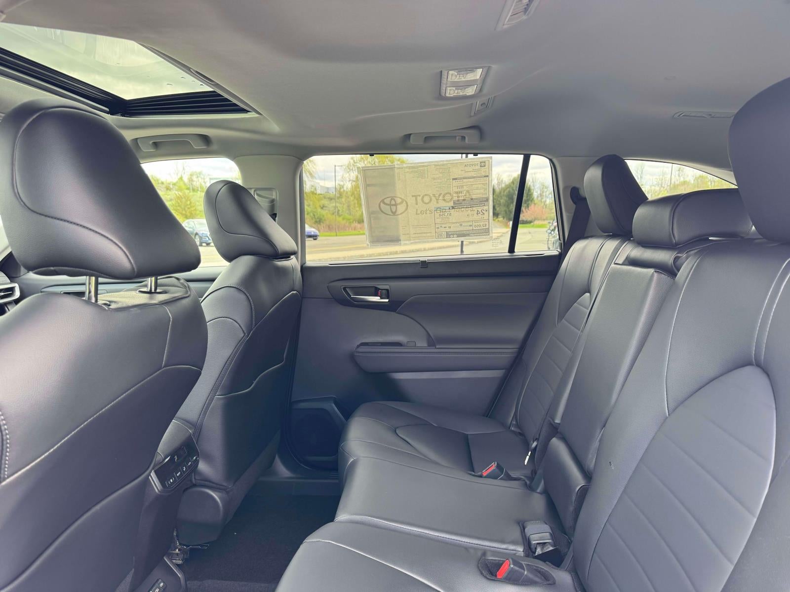 2026 Toyota Highlander XLE