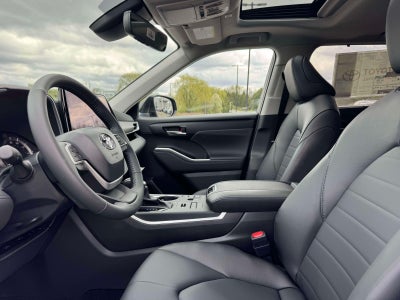 2026 Toyota Highlander XLE