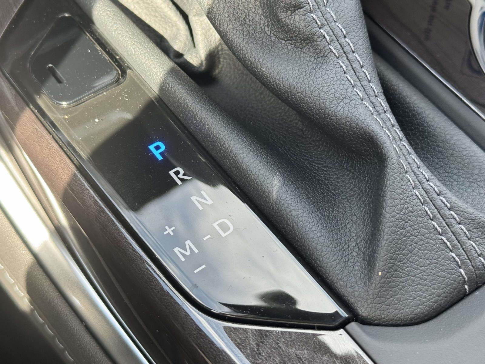 2025 Toyota Highlander Platinum