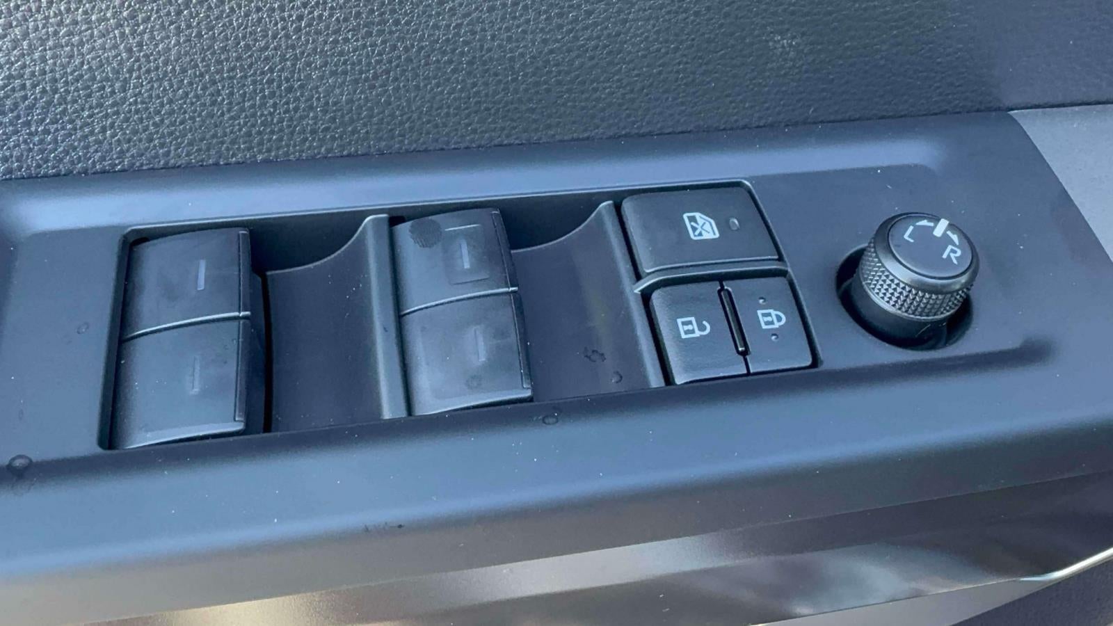 2026 Toyota Tundra 4WD SR5