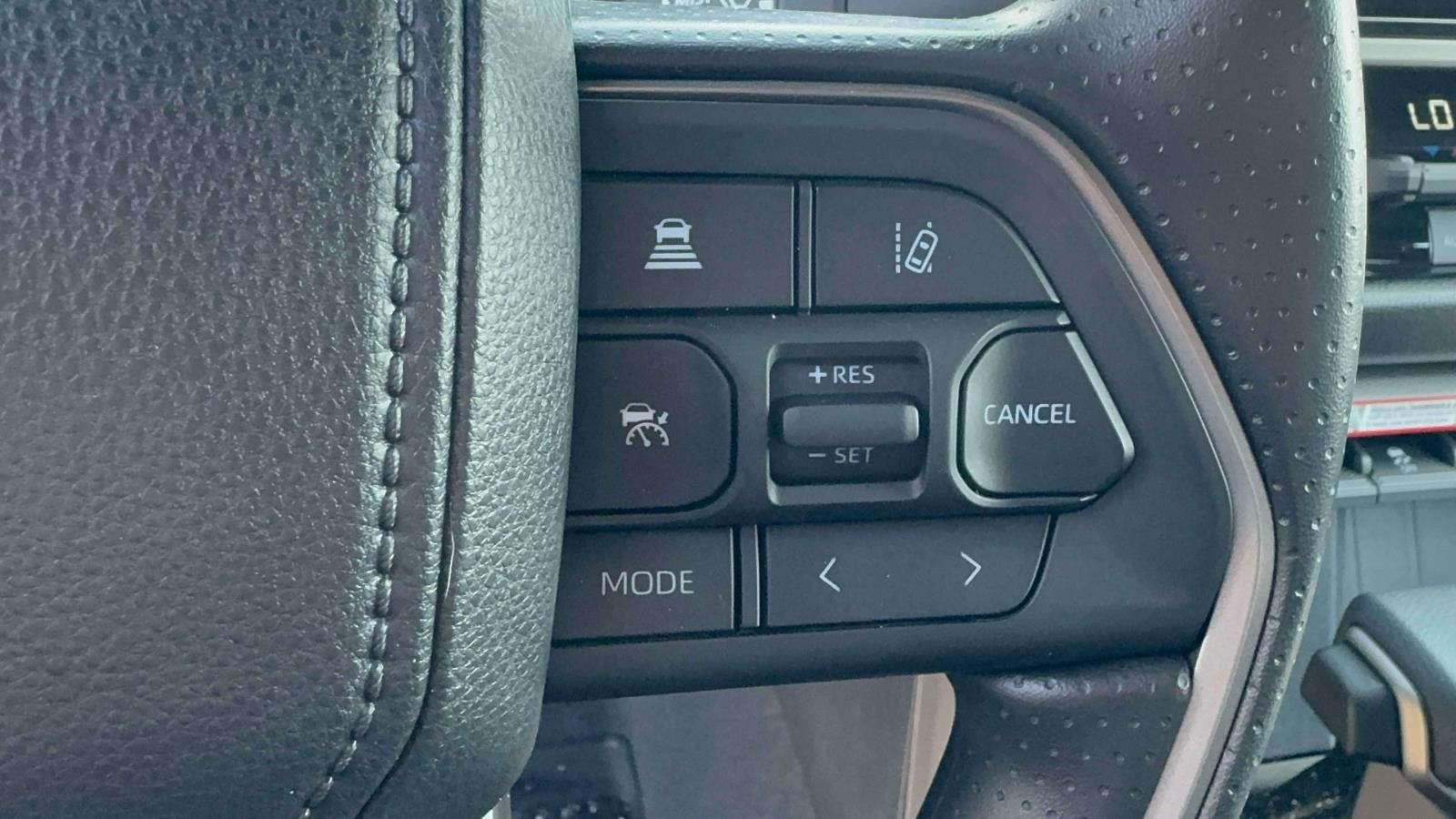 2026 Toyota Tundra 4WD SR CrewMax 5.5' Bed (Natl)