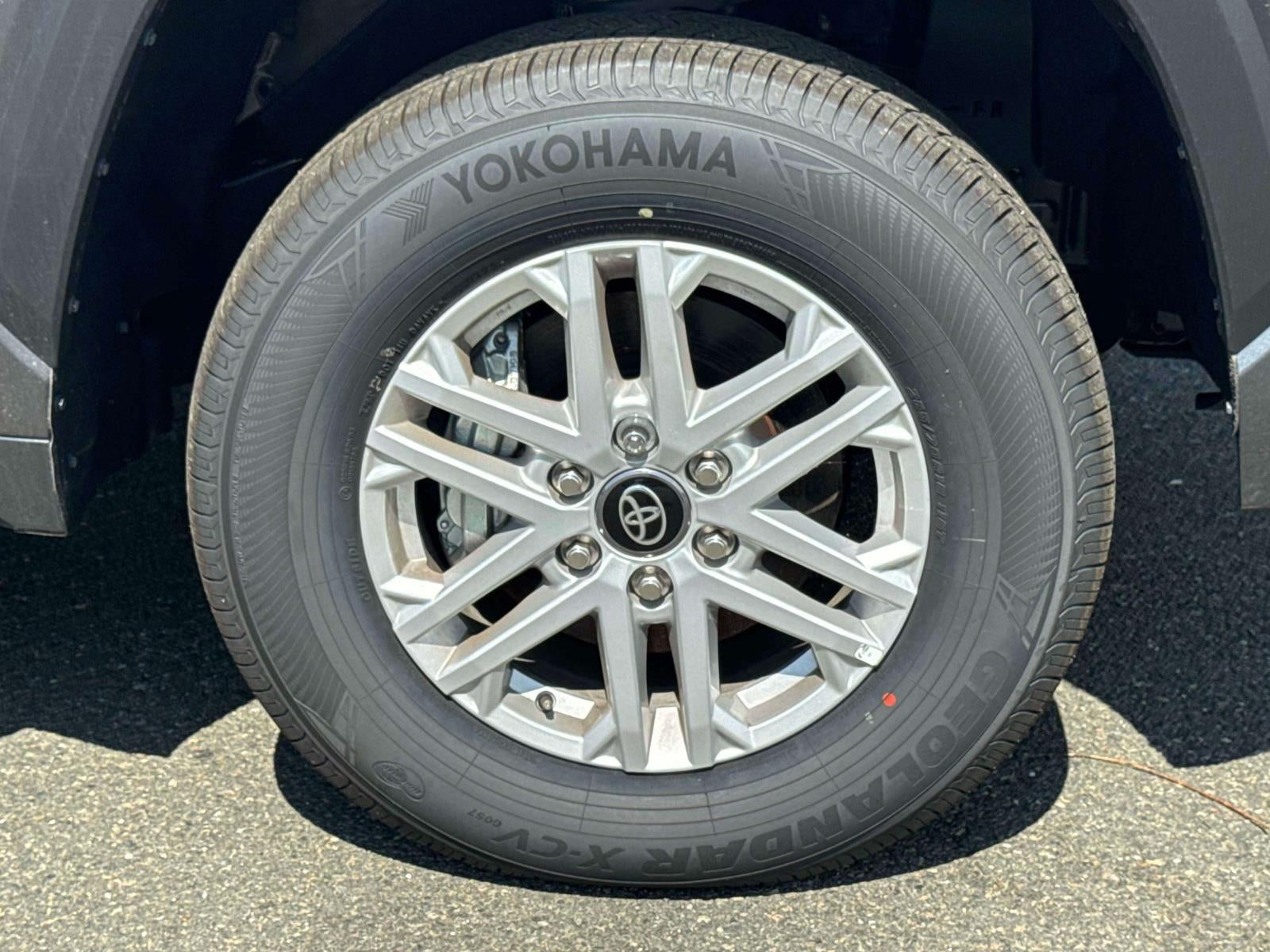 2026 Toyota Tundra 4WD SR CrewMax 5.5' Bed (Natl)