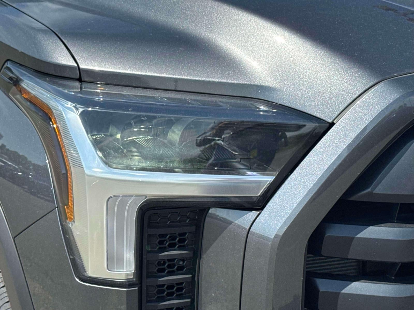 2026 Toyota Tundra 4WD SR CrewMax 5.5' Bed (Natl)