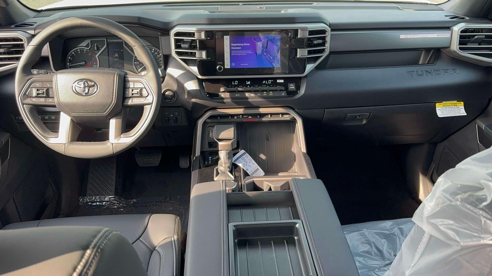 2026 Toyota Tundra 4WD SR CrewMax 5.5' Bed (Natl)