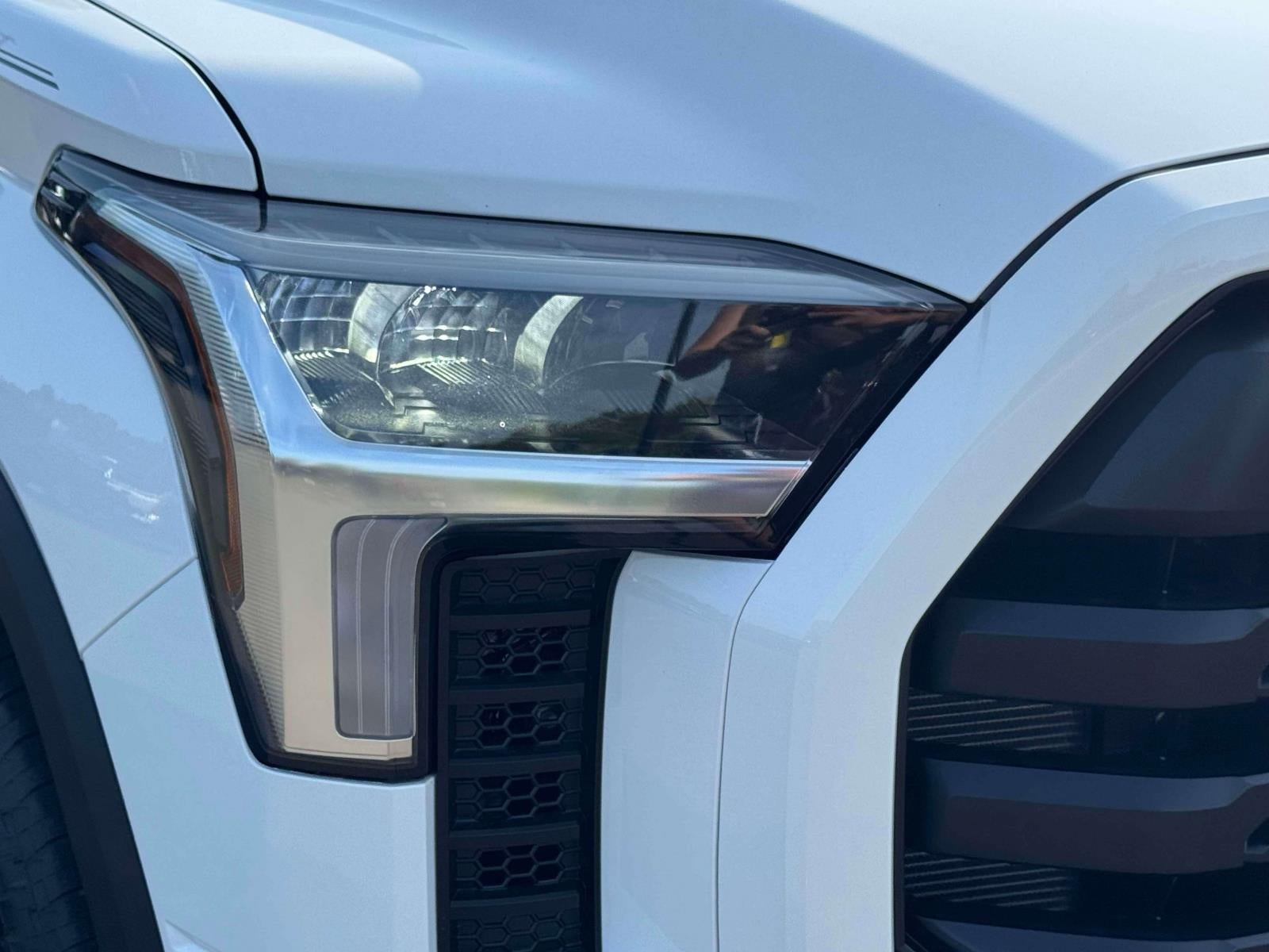 2026 Toyota Tundra 4WD SR CrewMax 5.5' Bed (Natl)