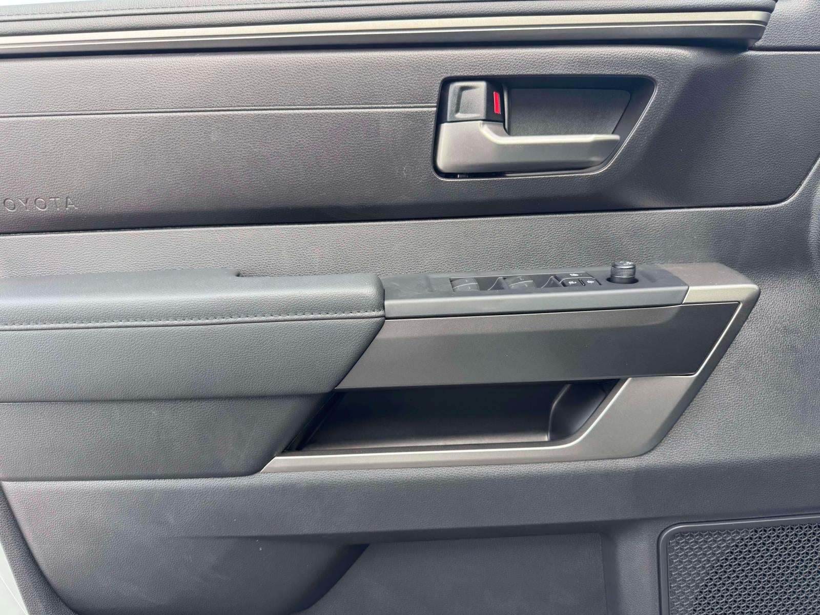 2026 Toyota Tundra 4WD SR5