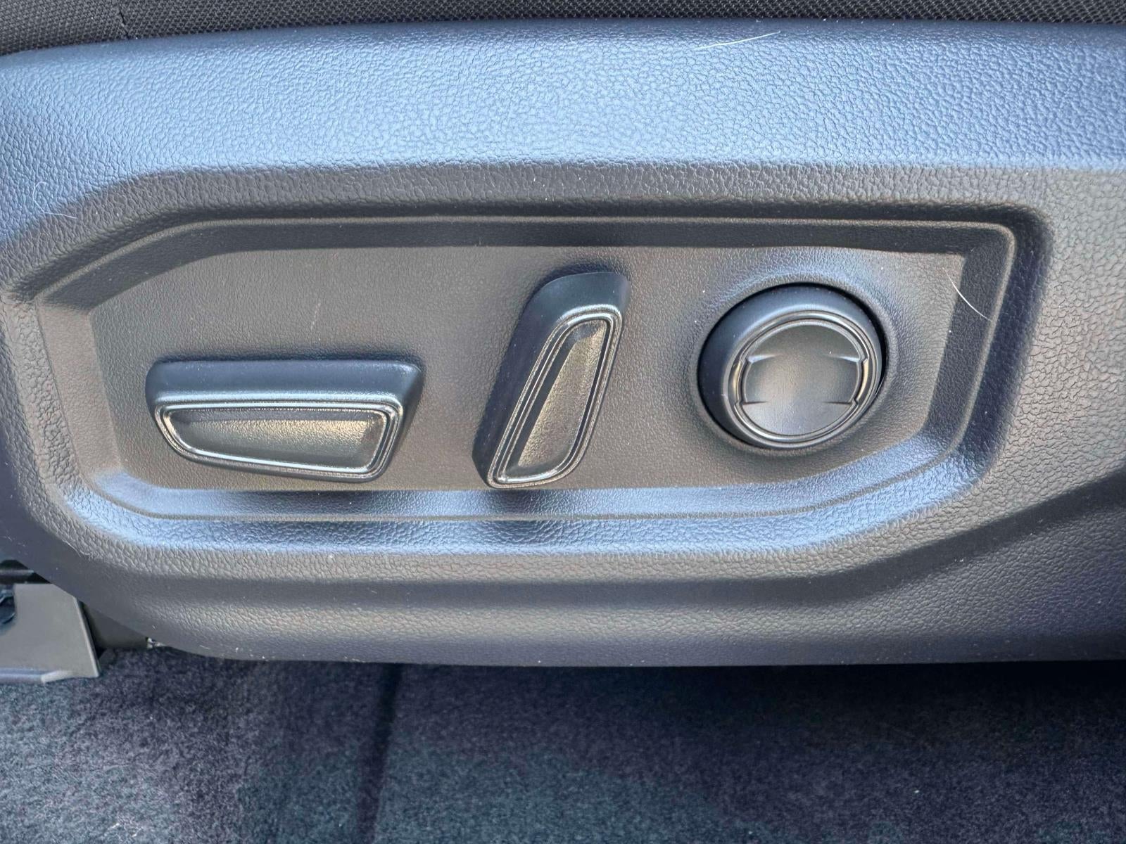 2026 Toyota Tundra 4WD SR5