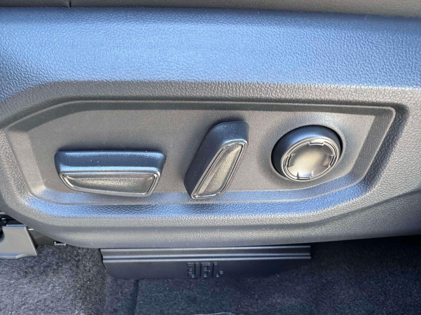 2026 Toyota Tundra 4WD Platinum