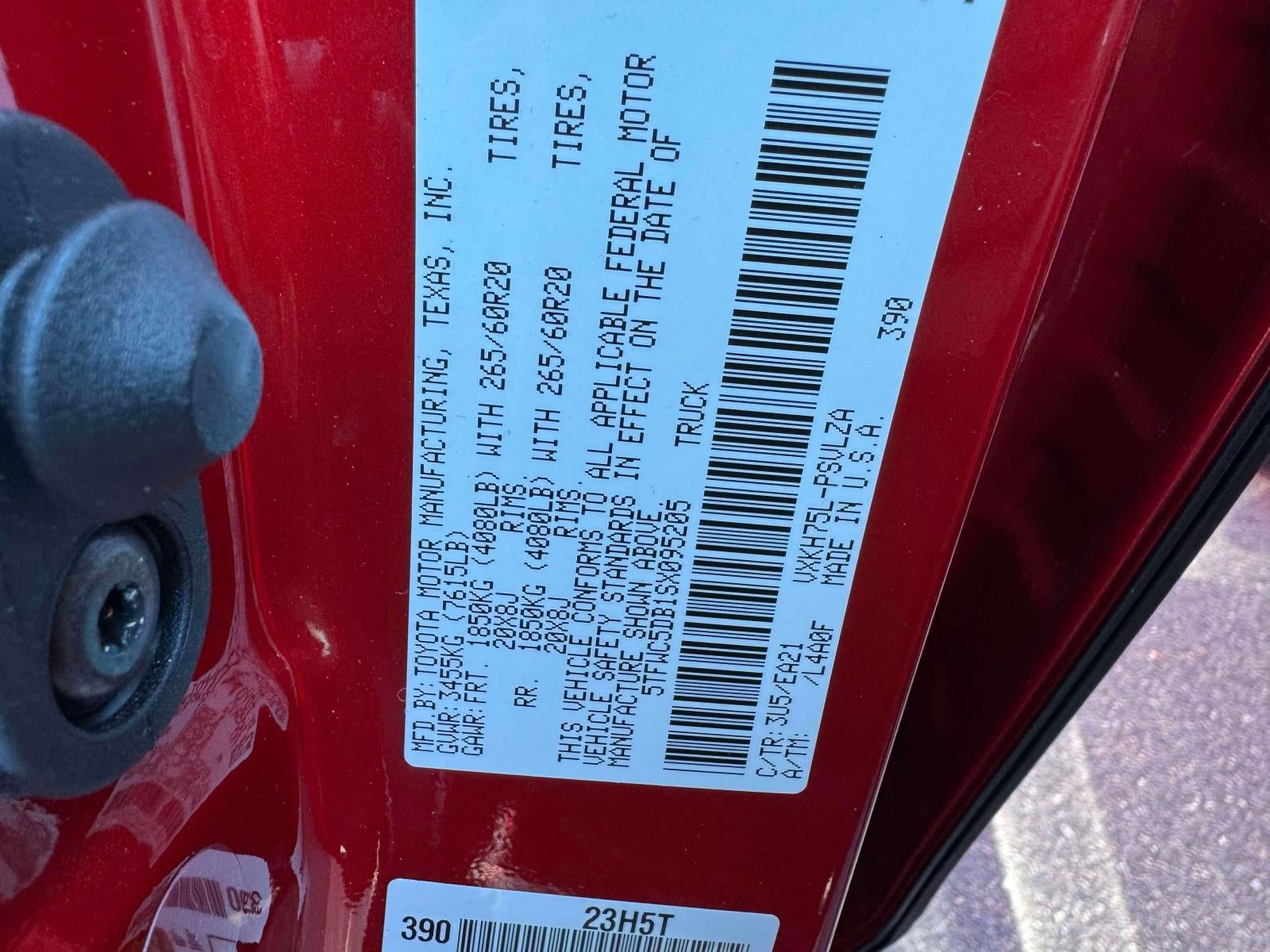 2025 Toyota Tundra 4WD Tundra Limited