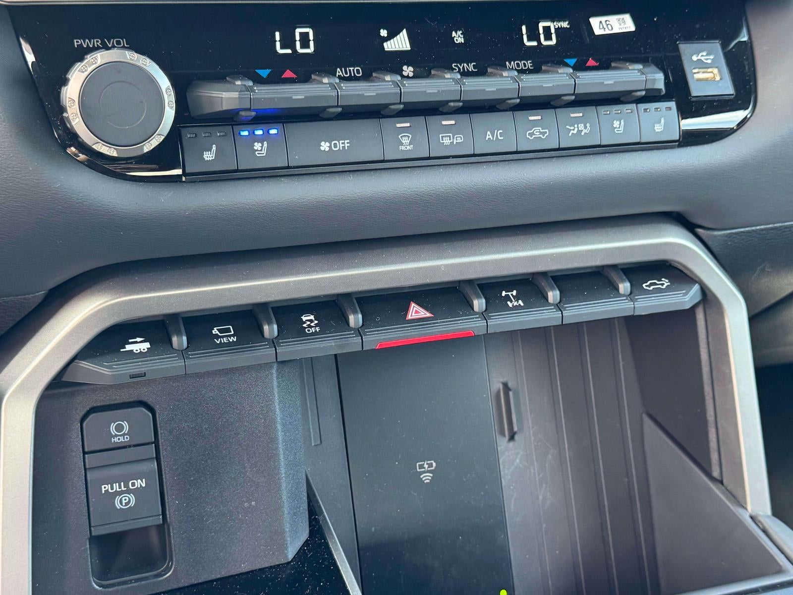 2026 Toyota Tundra 4WD Tundra Platinum