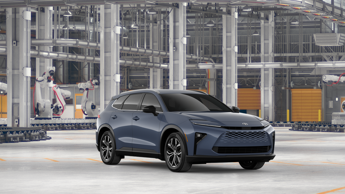 2026 Toyota Crown Signia XLE