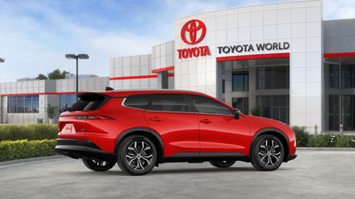 2025 Toyota Crown Signia XLE