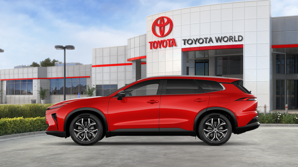 2025 Toyota Crown Signia XLE