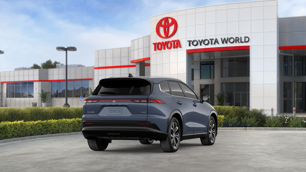 2026 Toyota Crown Signia XLE