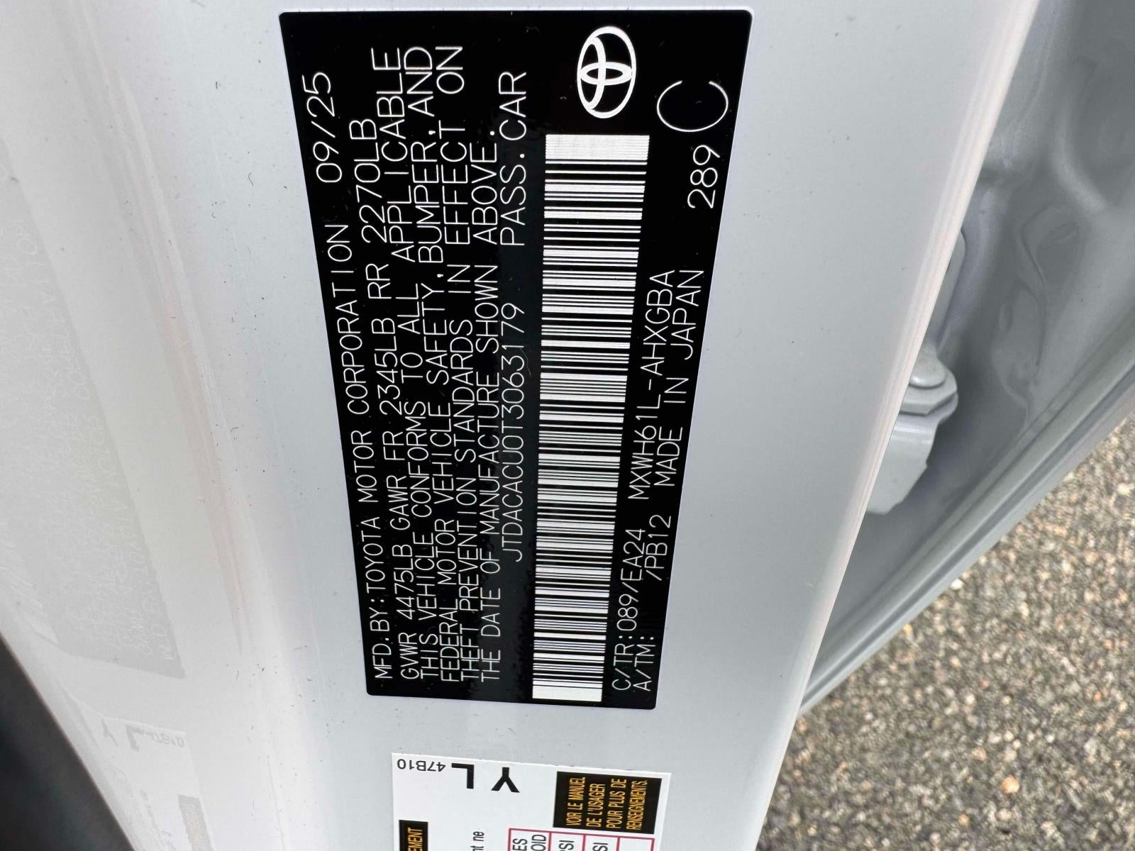 2026 Toyota Prius Plug-In Hybrid SE (Natl)