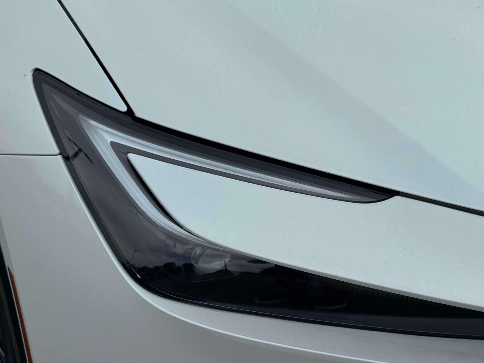 2026 Toyota Prius Plug-In Hybrid SE (Natl)