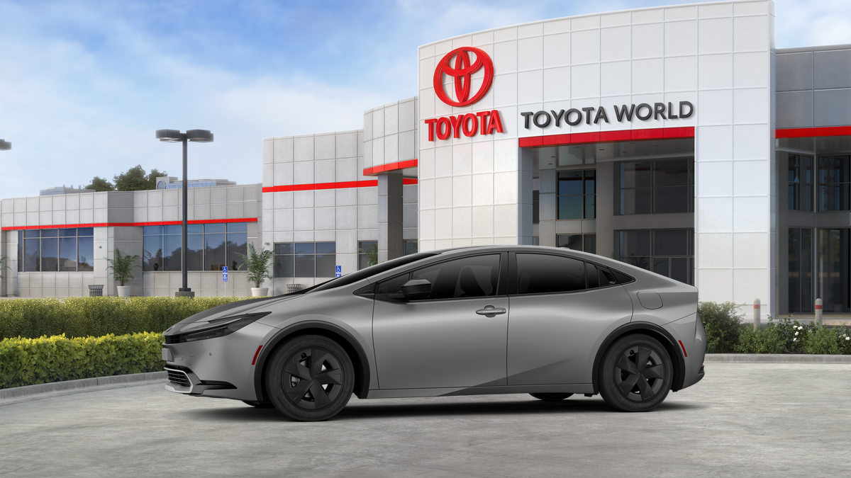 2026 Toyota Prius Plug-In Hybrid SE