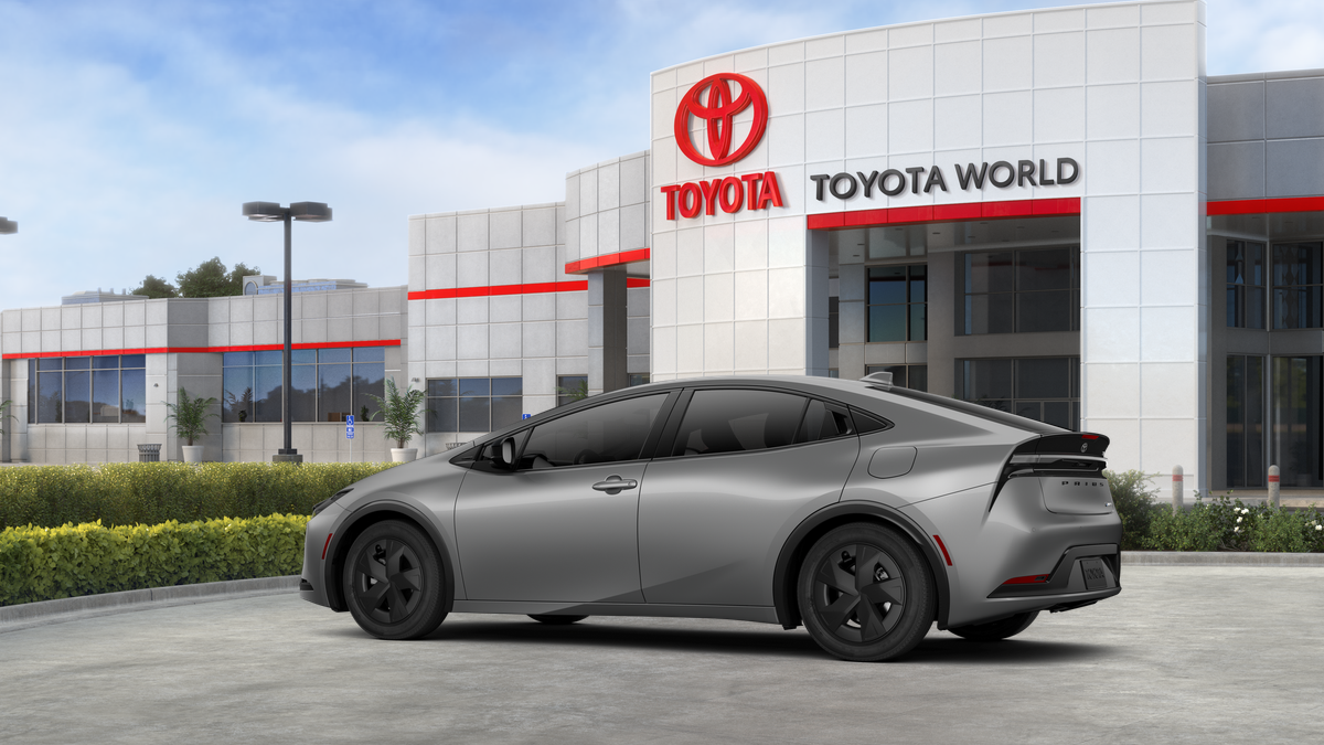 2026 Toyota Prius Plug-In Hybrid SE