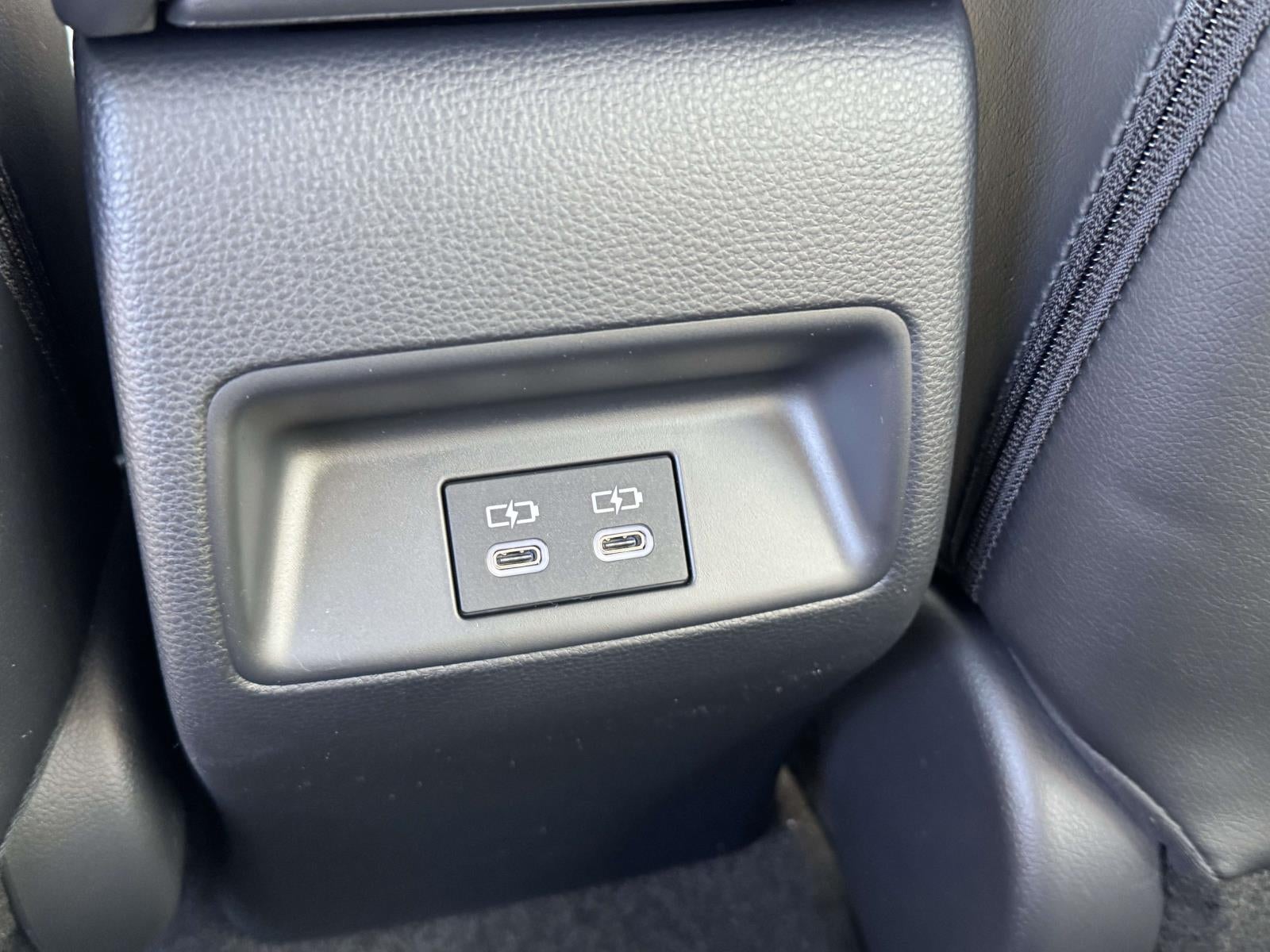 2026 Toyota Corolla Hybrid XLE FWD (Natl)