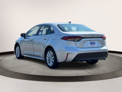 2026 Toyota Corolla Hybrid XLE FWD (Natl)